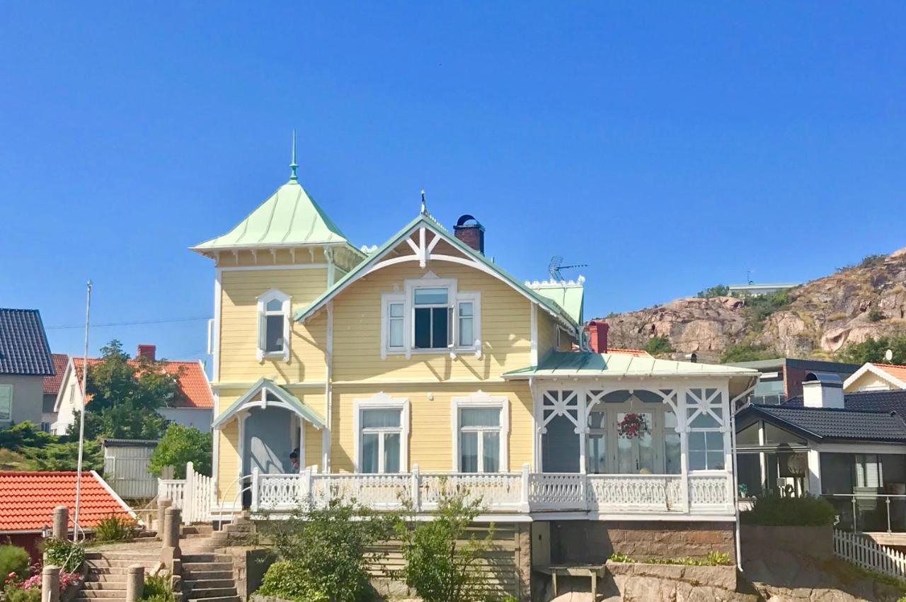 Strandflickornas Annex Gula Villan Люсечиль Экстерьер фото